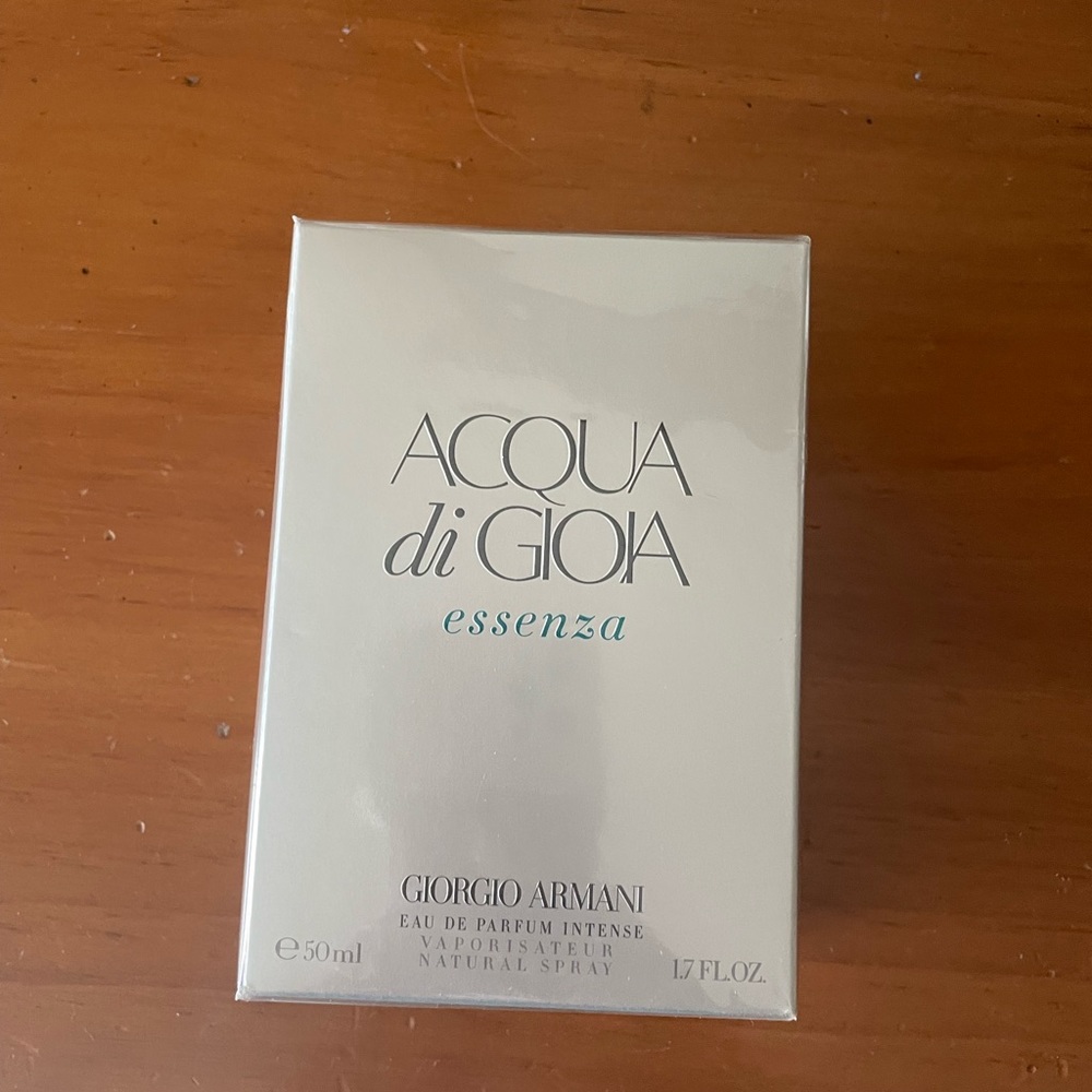 Aqua di Gioa essenza 1.7oz Parfum